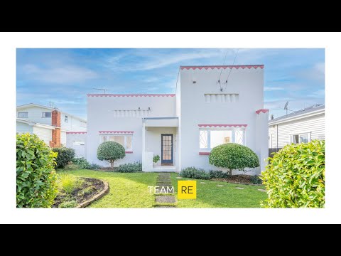 32 Cambourne Road, Sandringham