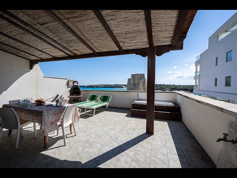 Casa con la terrazza meraviglia con magica vista mare spiaggia Torre Dell'Orso