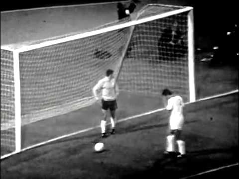 European Cup 1967 68 Manchester United   Benfica c1°Tempo Supplementare)