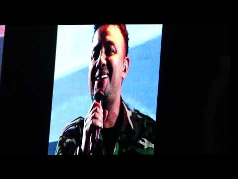 Maluma y Felipe Peláez - Vivo Pensando en Ti - Medellin 2019