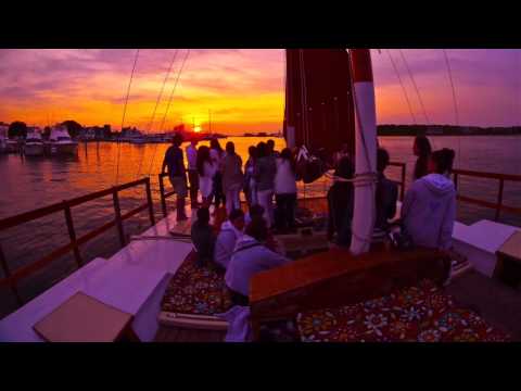 Mert Yucel, Göknil & Sarp - Estranged [2004] {Progressive House}