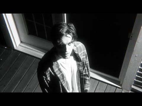 Jutes - Fly on the Wall (Lyric Video)