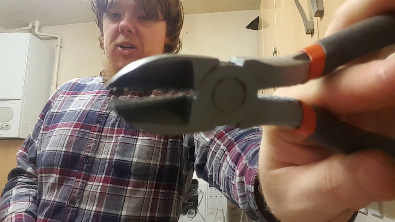 CraftRight: 5 PCE Pliers set unboxing and review. Bought from Bunnings.