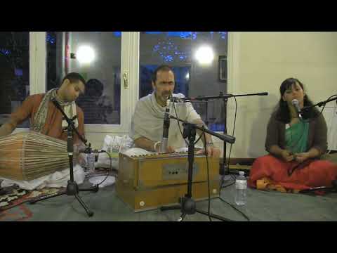 Sep 13, 2015 Sarvatma Das - Villagio Hare Krishna 12 Hour Kirtan in Bergamo Italy