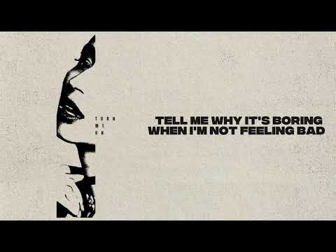 Cheska Moore - Turn me on [Lyric Video]