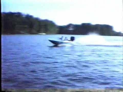 Our 1982, 19' J Craft with 235 hp Johnson