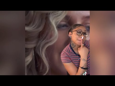 Can your woman wear provocative clothing ?