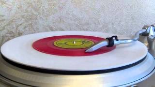 Bill Nelson's Red Noise - Wonder Toys That Last For Ever/Acquitted By Mirrors (Harvest 1979).