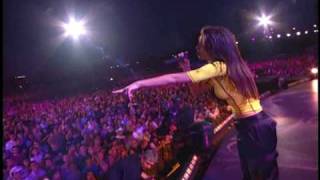 Shania Twain - Ka-Ching! [Up! Live in Chicago 6 of 22].flv