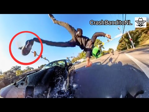 Extreme Motorcycle Crashes & Near Misses | CrashBanditoNL