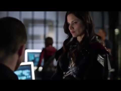 Arrow 3x23  'Heroes'