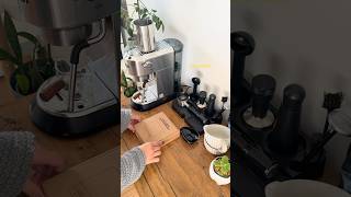 おうちコーヒー用に新しく買ったこのスケール。MHW-3BOMBERD Cube Coffee Scale3.0 Mini Pro#コーヒースケール #おうちカフェ #おうち時間 #コーヒータイム
