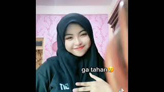 Download lagu Nadya tik tok hijab cantik mp3