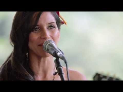 Pōmaikaʻi Lyman - Minoaka (HiSessions.com Acoustic Live!)