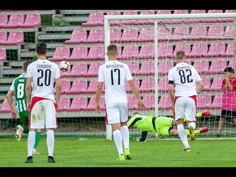 Goalkeeper Ivan Kardum saves 2 penalties in a row!