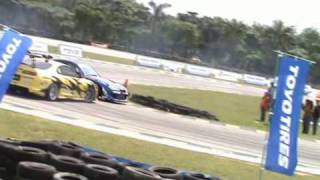Download lagu Evolusi KL Drift 2 - Behind The Scene @ PLUS Speedway Part 2 mp3