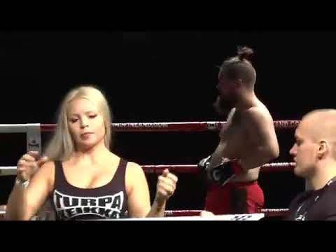 Pyry Lintunen VS Joni Reunanen - Turpakeikka 10 Korso - Claim the Fame 21.10.2017