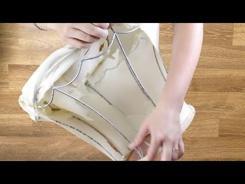 She rips up an old lamp shade for this BRILLIANT new porch idea!