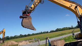 Hyundai HX 220 L rupsgraafmachine te koop - Foto 4 | Machineryline NL Hyundai HX 220 L rupsgraafmachine | Foto 4 - Machineryline