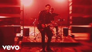 Download lagu Ello - Yang Ku Nanti (Video Clip) mp3