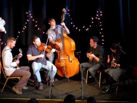Salmonfly Stringband: Squirrel Heads and Gravy.mov