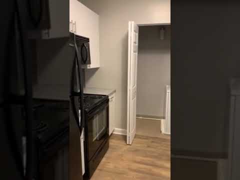 Camden Court Apartments