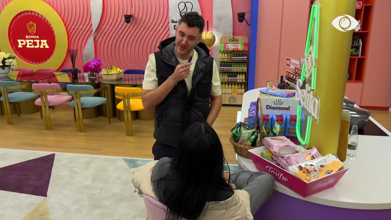 Drini dhe Sara “mbledhje” në kuzhinë, në ç’pikë të lojës kanë mbërritur?! Sara:Zbulova 5 personazhe…