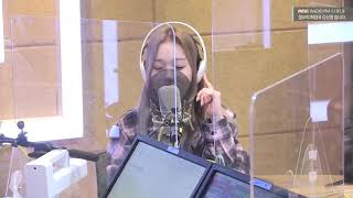 Winter singing &#39;ID; Peace B&#39; by Boa