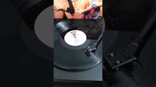 Bananarama - Love In The First Degree (1987)