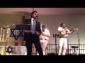 Latinos Por Israel: Jonathan Valvarde singing ...