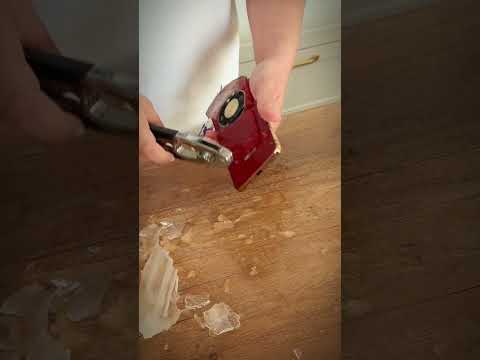 Bəzi telefonlar suyu sevmir. Bəziləri isə buzun içində belə işləyir. ❄️📱