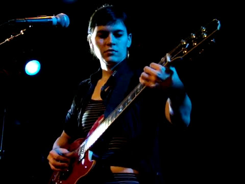 4/10 Kaki King - Blogger & YouTube Banter + You Don't Have To Be Afraid @ Troubadour, WeHo 10/25/08