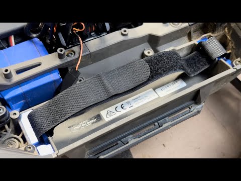 Hot Racing TALL BATTERY HOLD DOWN for TRAXXAS MAXX -  #MXX126X06