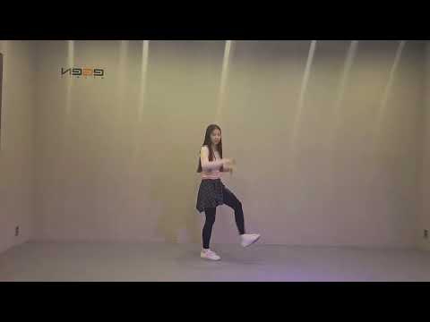 freestyle moment (featuring 1the9) spotlight😸