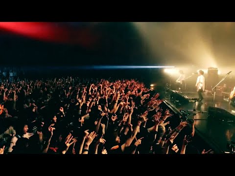 踊るマネキン、唄う阿呆