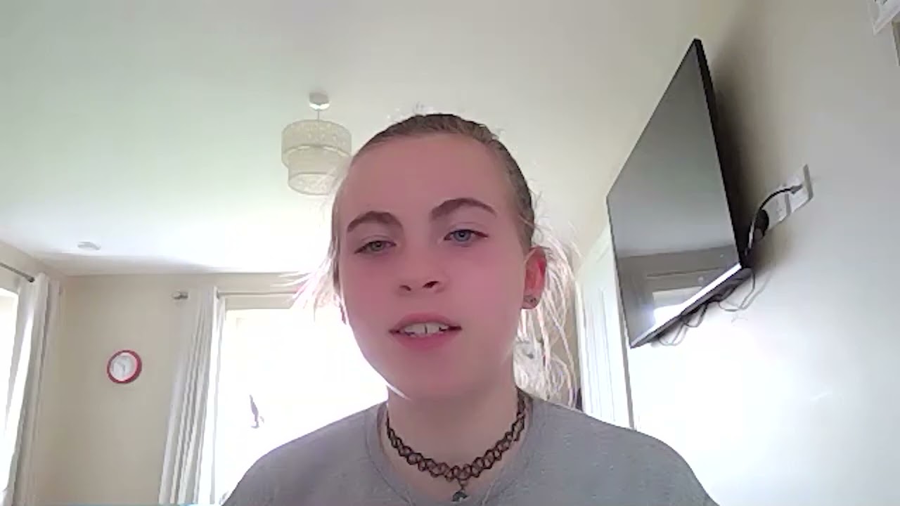 Claire & Cobhlaith 'Carr mo Dhaidí le Francie Ó Cuillinn