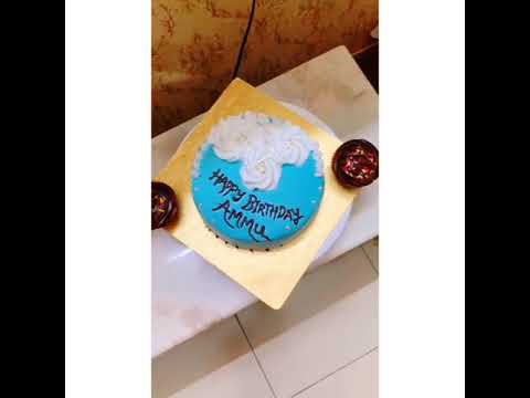 Vanilla moist cake with choclate and vanilla flavour (1kg) 😍