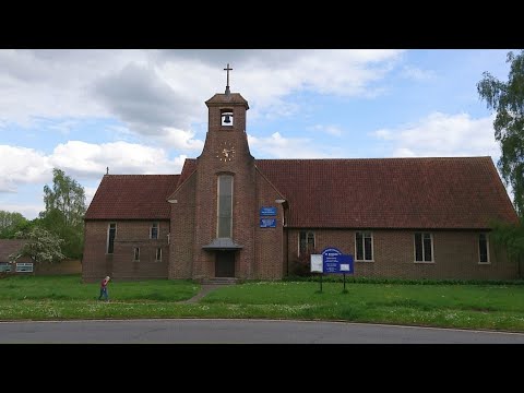 Walking about in New Addington Live! 27/05/2021 - Mobile Stream (194)