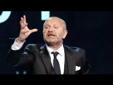 Andrea Pucci Prendere l'aereo