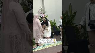 Download lagu Kocak Ochi Rosdiana malah Mau gendong belakang Oleh Sang adik #ochirosdiana #siramanochi mp3