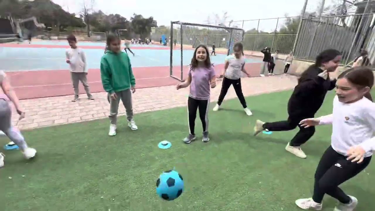 רק כתום