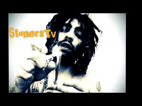 Calijohn- We Chilling Ft Avidix