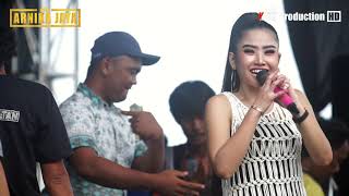 Download lagu Di grayang laka - Anik Arnika ( New Arnika jaya) mp3