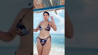 bikini girls TikTok be like...