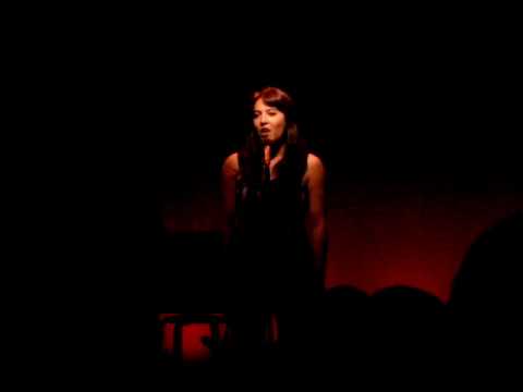 Kim Blanck singing 'I'm Breaking Down'