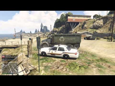 GTA 5 LSPDFR dog chase, arresting police stuck in loop