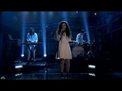 Lorde - Royals (Live at The Tonight Show Starring Jimmy Fallon)