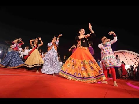 Raas Garba Juhu Mumbai 2k16