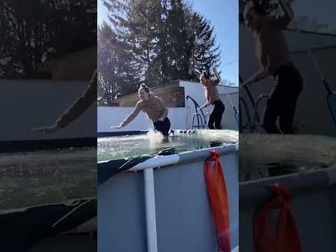 Der Prank ging etwas zu weit, bei den Temperaturen 😳 | #lesotwins 👯‍♀️