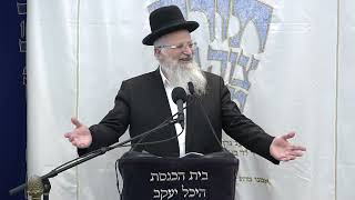 | הרב שמואל אליהו | קול צופייך לפרשת וארא תשפ"ה (הרב שמואל אליהו) - התמונה מוצגת ישירות מתוך אתר האינטרנט יוטיוב. זכויות היוצרים בתמונה שייכות ליוצרה. קישור קרדיט למקור התוכן נמצא בתוך דף הסרטון